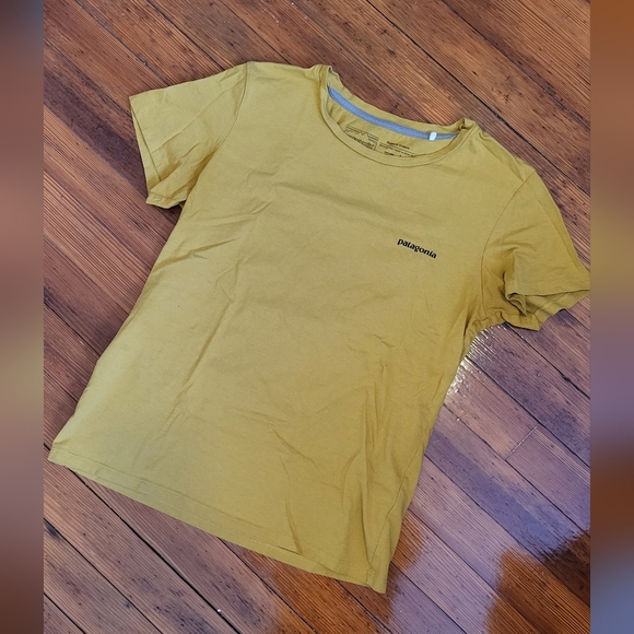 Patagonia Yellow Short Sleeve Tee - Picture 2 of 4